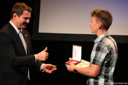  Župan je podelil priznanja najboljšim učenkam, učencem, dijakinjam in dijakom (8)